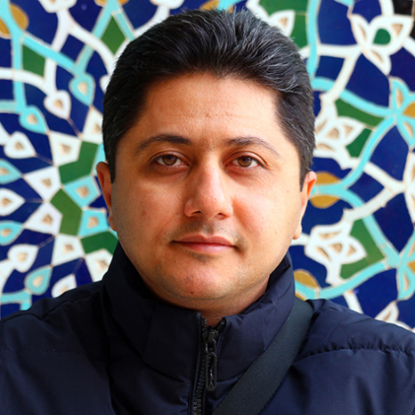 علی 